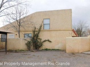 114 Sandia Rd NW UNIT D, Albuquerque, NM 87107