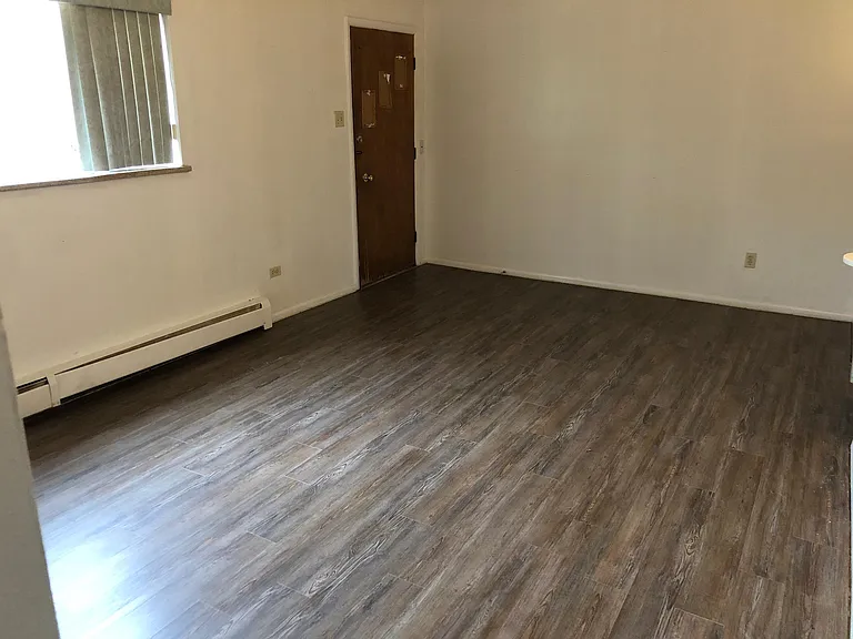 8445 Grandview Ave #3 — Photo 5