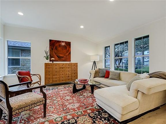 4th image of 13405 Tamayo Dr