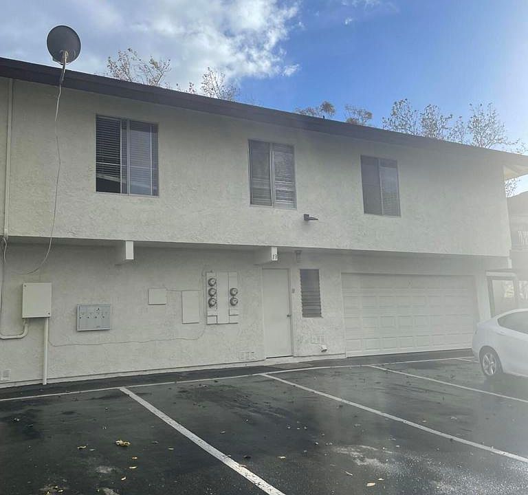 1st image of 311 Sharon Ln