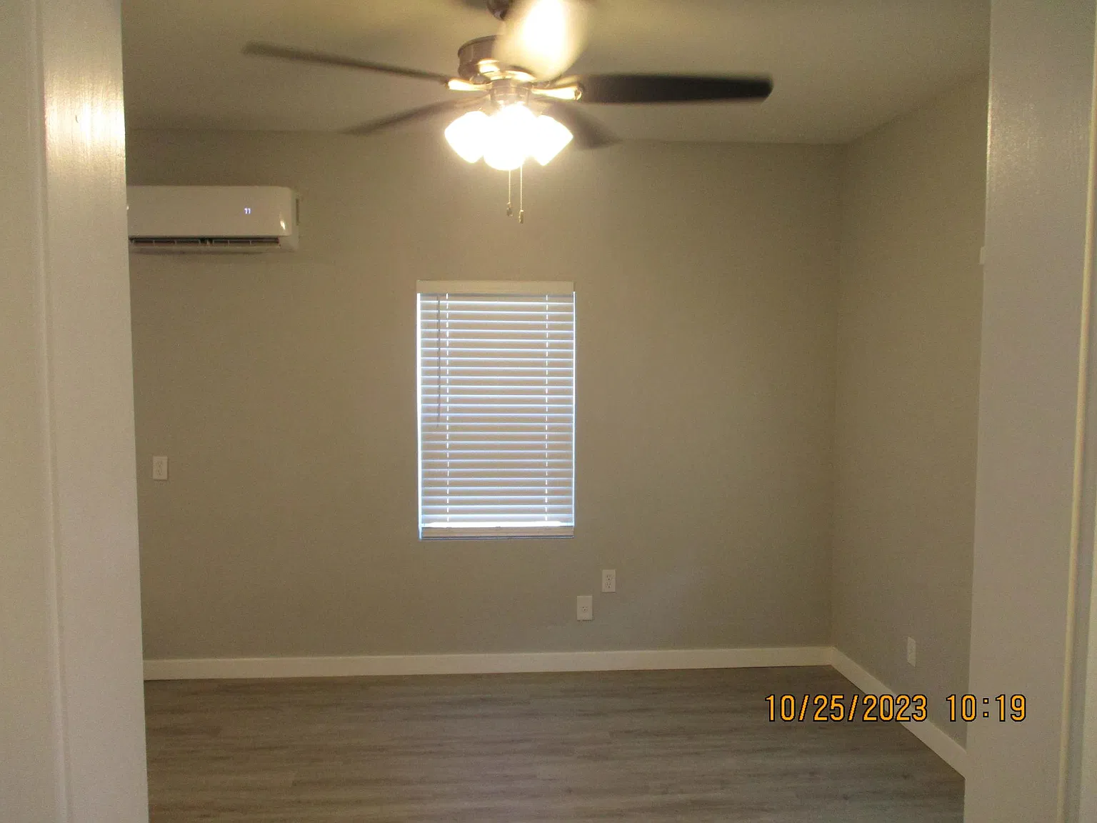 3 bed, 1202 sqft, $2,195 — Photo 4