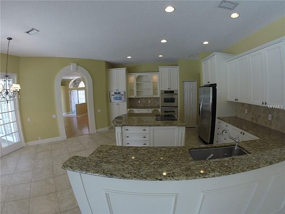 3rd image of 4064 Carlyle Lakes Blvd