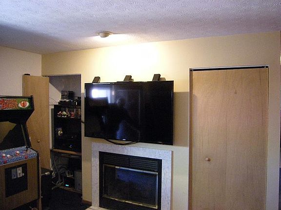 5th image of 5247 Belle Isle Dr