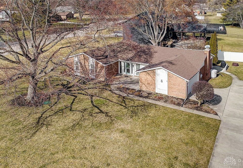 1st image of 2455 Seneca Dr