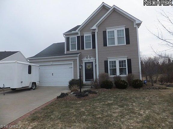 2nd image of 490 Brookside Ln