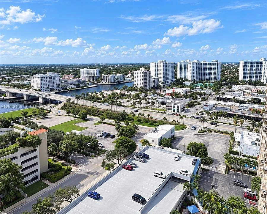 3015 N Ocean Blvd #18B