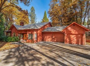 307 N Adams Dr, Mount Shasta, CA 96067