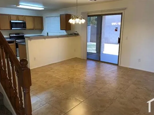 1293 S Bridgegate Dr, Gilbert, AZ 85296