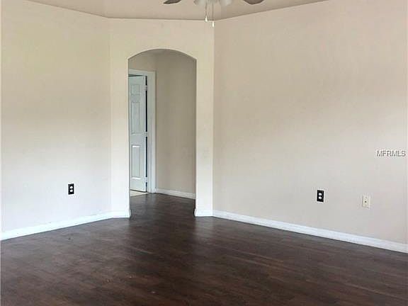 5th image of 469 Cypress St