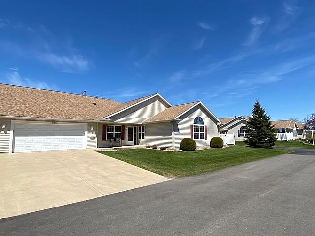 Century Hills!  $279,990