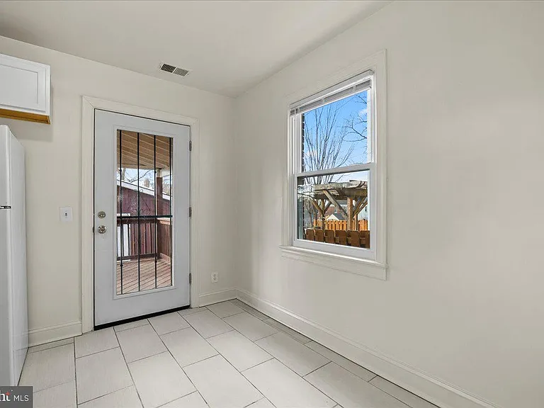 6416 Blair Rd NW — Photo 12