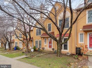6610 Beach Dr, New Market, MD 21774