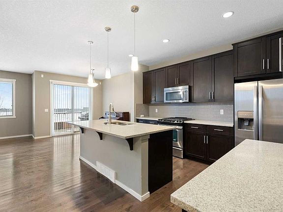 4th image of 98 W Nolanfield Rd NW