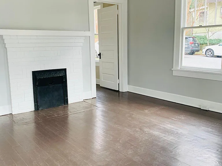 520 Cameron St SE #B — Photo 6