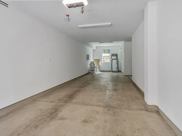 1251 Verano Rd — Photo 25