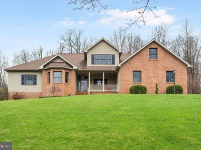 9718 Woodland Dr, Hanover, PA, 17331