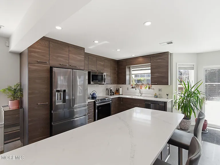 619 Woodland Ave — Photo 13