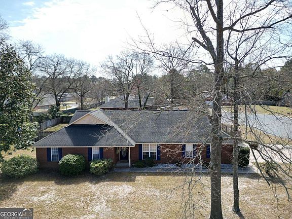 3rd image of 301 Cone St