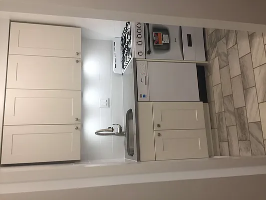 Rented by Carol T. Marino, LREB | media 4