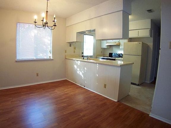 3rd image of 1706 Nash Ave #A