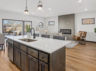 10277 3rd St NE #D, Blaine, MN 55434