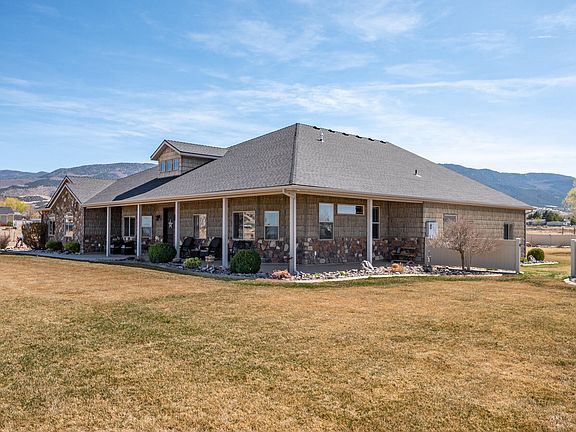 3rd image of 1356 E 5200 N