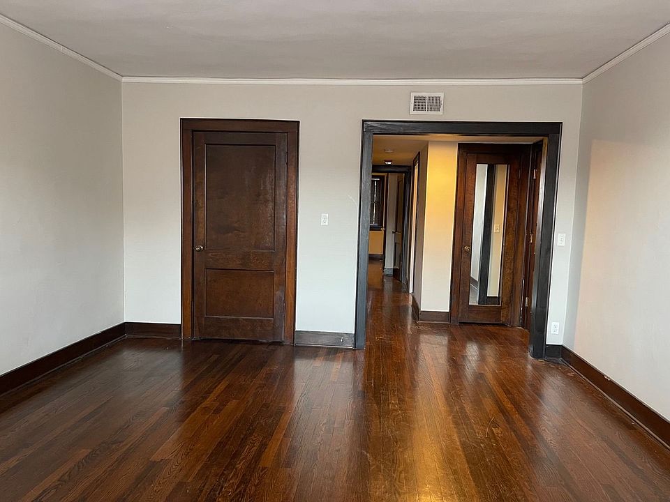 1st image of 808 N 33rd St APT 3