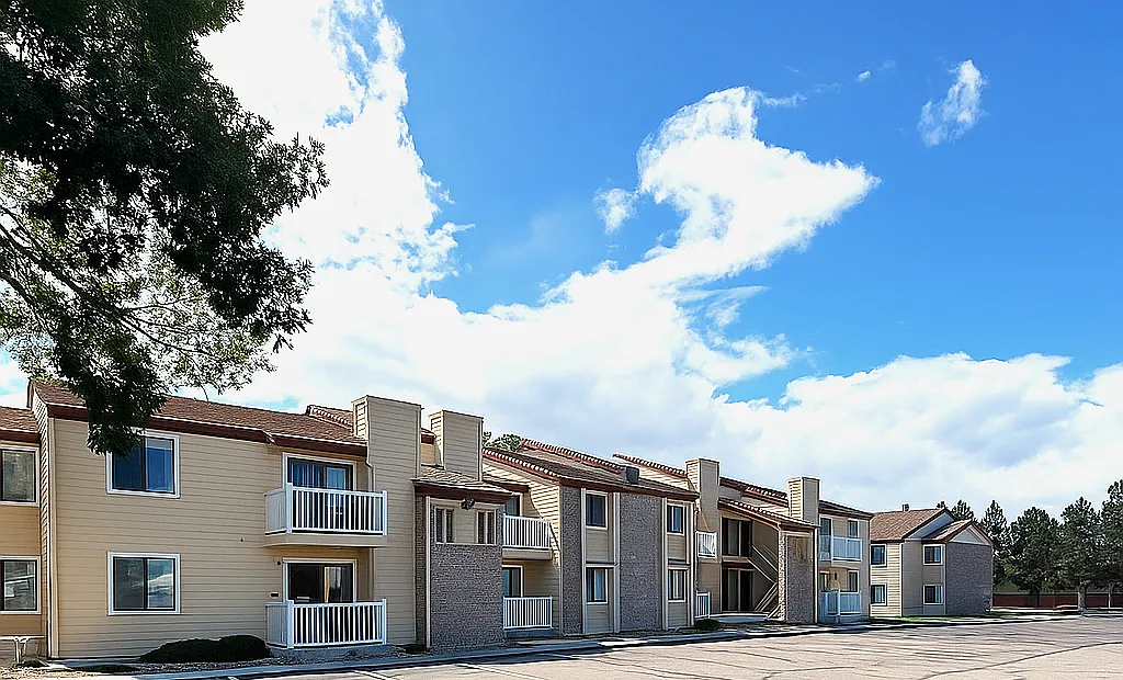 Woodstone Village Apartments — Photo 2