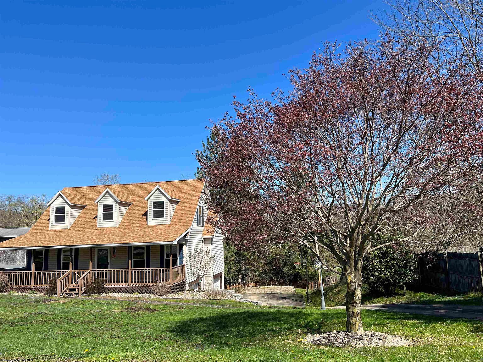 42 Edmond St, West Union, WV 26456 Zillow