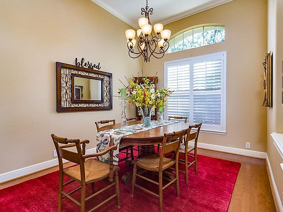 4th image of 17828 Mission Oak Dr