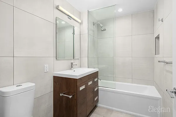 Rented by Elegran | media 19