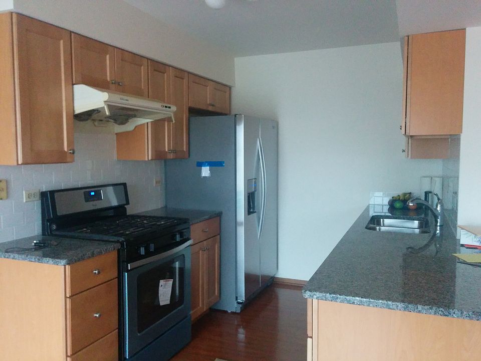 2nd image of 8 Marion Ln