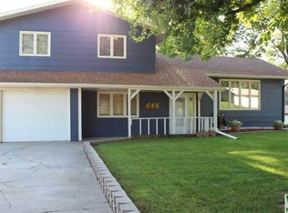 100 Iowa St, Hubbard, NE 68741