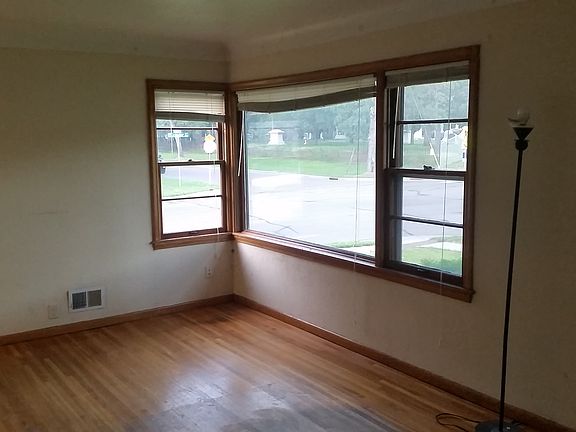 Main floor living room