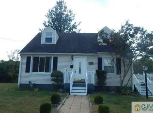 080 Claire Ave, Woodbridge, NJ