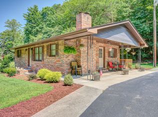 601 Sky Wa Mo Rd, Bluff City, TN 37618