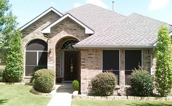 3rd image of 7400 Langdon Ct