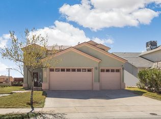 3301 Tierra Fertil Dr, El Paso, TX 79938
