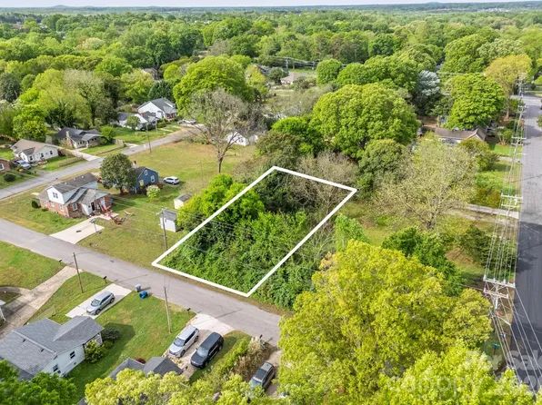 506 East Ave, Belmont, NC 28012