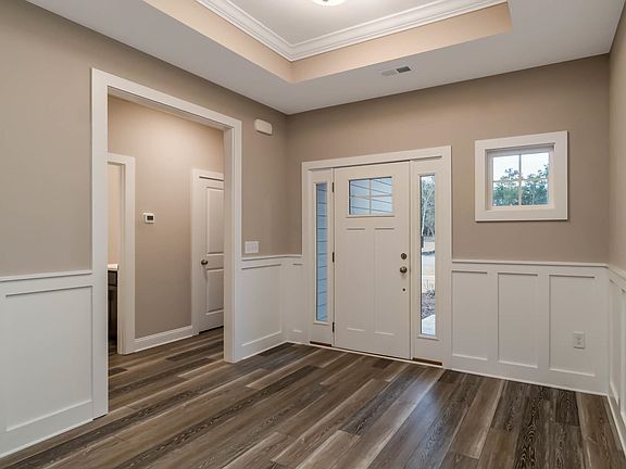 3rd image of 1529 Crooked Hook Rd. Hepsworth 3 Car Floor Plan