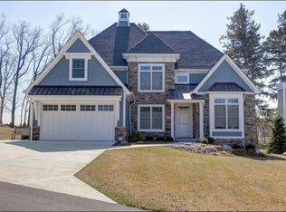 2929 N Sanctuary Dr, Pt Clinton, OH 43452