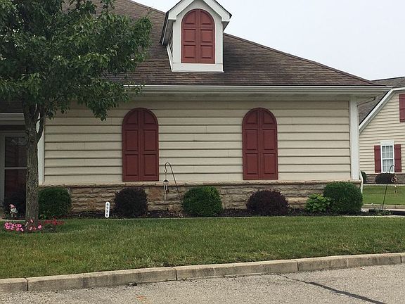3rd image of 6986 Salon Cir