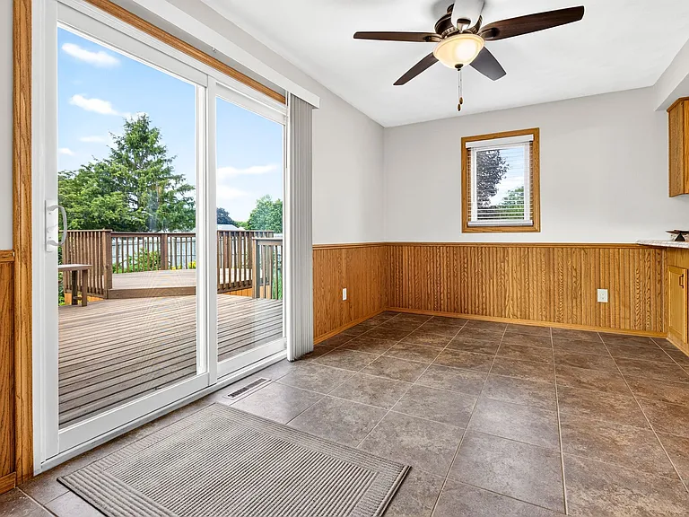 3033 W Hiawatha Dr — Photo 3