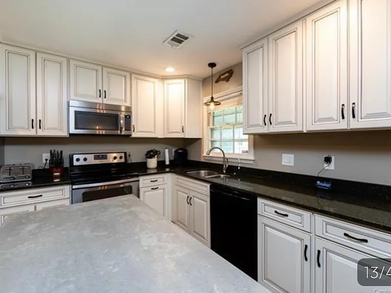 4742 Old Woods Rd — Photo 12