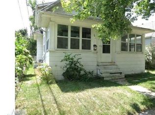 922 Riley St, Lansing, MI 48910