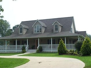 40 Park Pl, Franklin, NC 28734