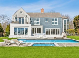 18 Osborne Farm Ln, Wainscott, NY 11975