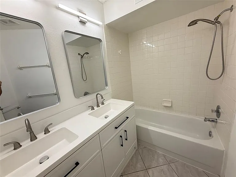 3900 Southpointe Dr #120 — Photo 12