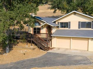 27350 Oakflat Dr, Tehachapi, CA 93561
