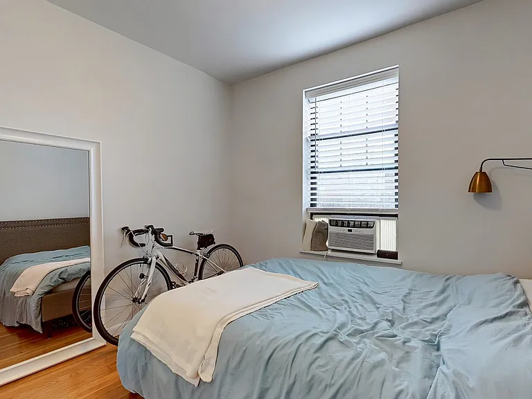 315 W 19th St #51 — Photo 9